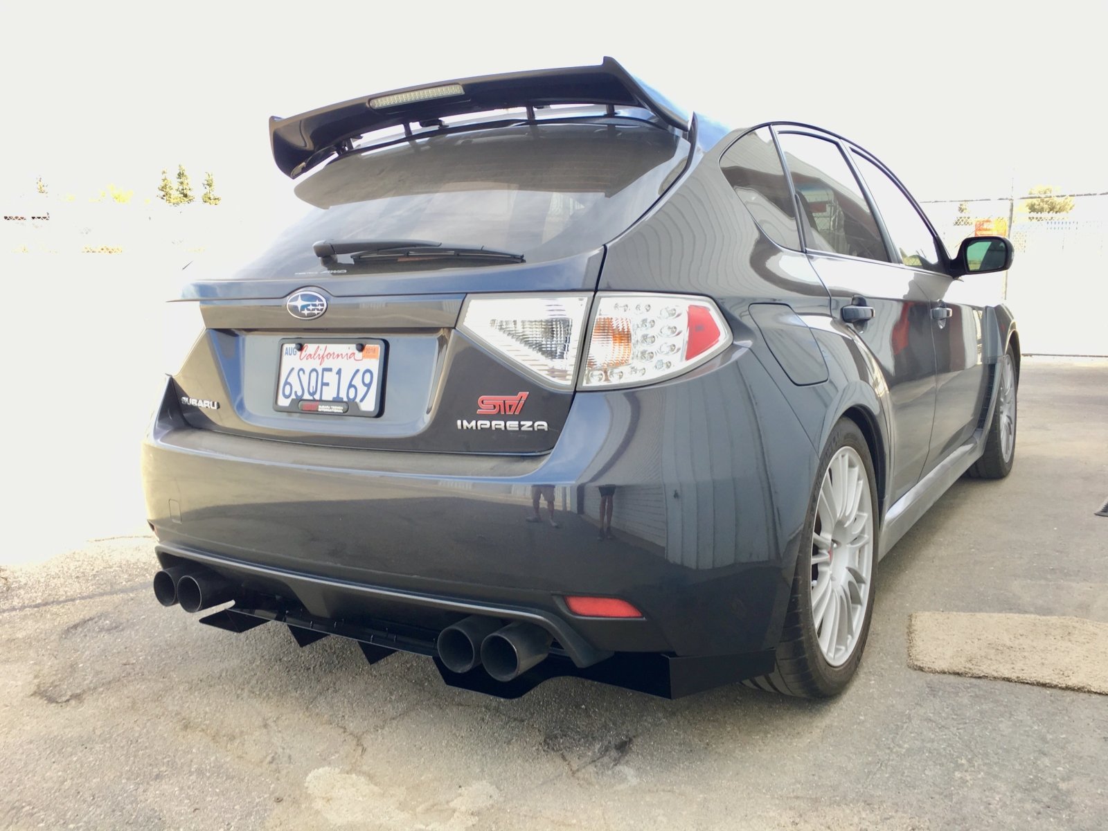 Subaru sti rear deals diffuser