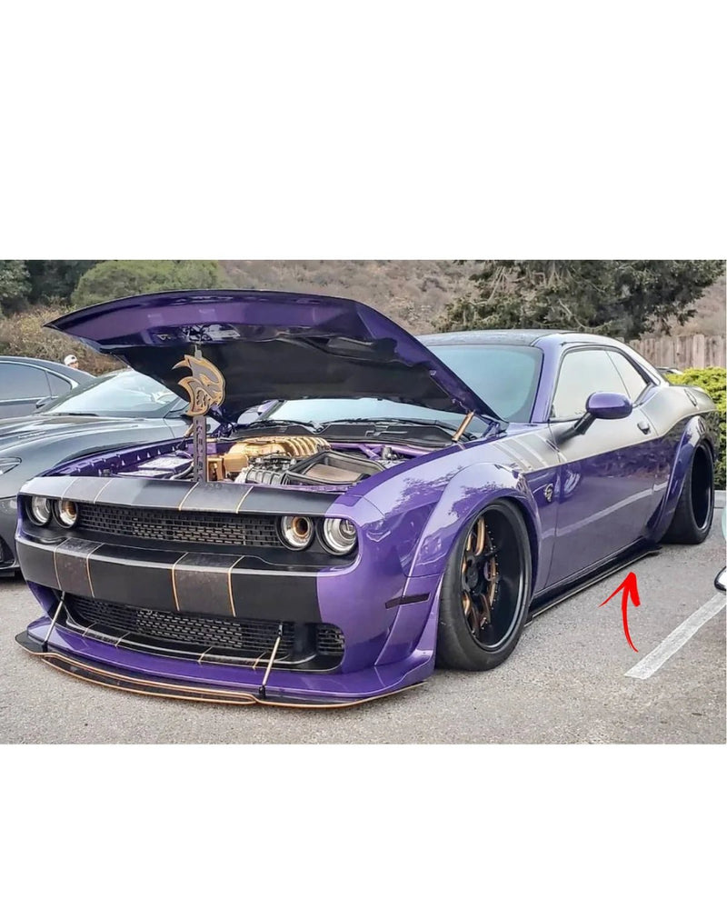 Load image into Gallery viewer, Dodge Challenger (2015 - 2024) Side Skirts - FSPE
