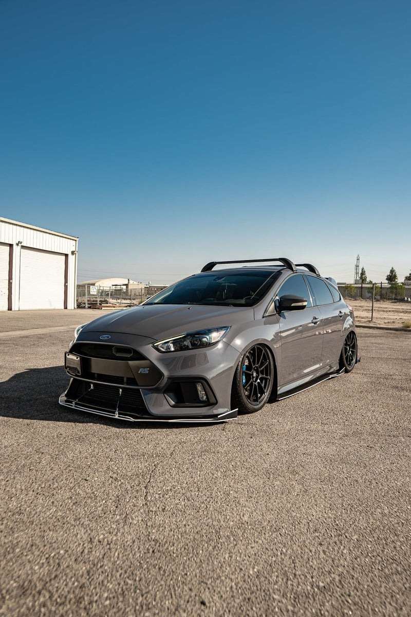 Load image into Gallery viewer, Ford Focus RS (2016 - 2018) Front Splitter V3 - FSPE
