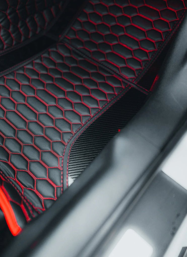 Load image into Gallery viewer, Ford Mustang (2010 - 2014) Carbon Fiber Floor Mats - FSPE
