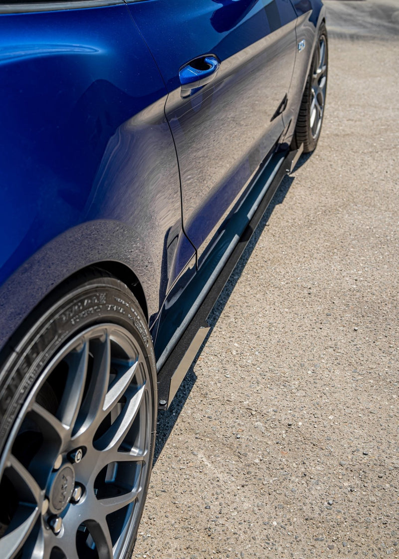 Load image into Gallery viewer, Ford Mustang (2015 - 2023) Side Skirts V1 - FSPE
