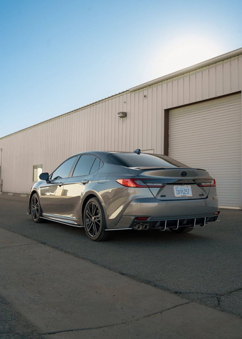 Load image into Gallery viewer, Toyota Camry (2025+) SE / XSE HDPE Side Skirts - FSPE
