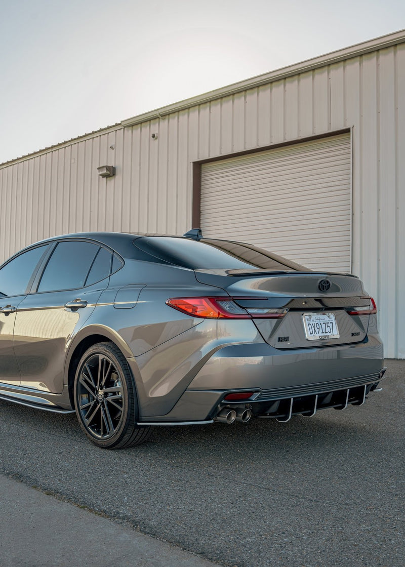 Load image into Gallery viewer, Toyota Camry (2025+) SE / XSE Rear Diffuser - FSPE
